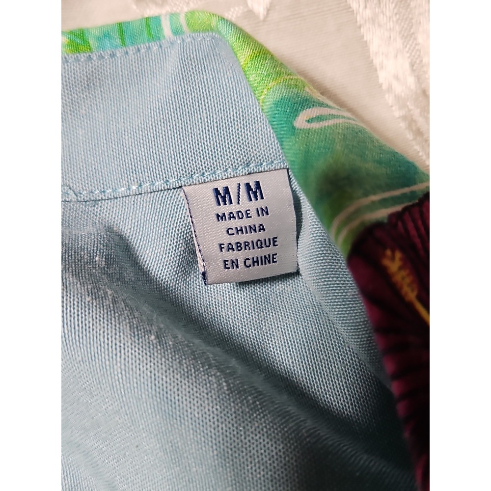 Tommy Bahama Veracruz Cay Hawaiian Shirt Hibiscus Floral Lime/Wine Resortwear M - Picture 10 of 12